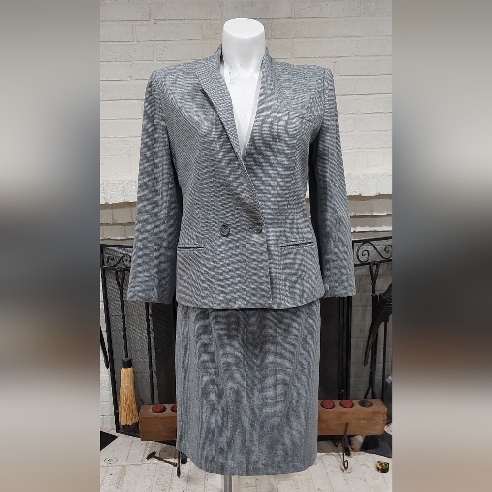 Vintage Mini Checkered Gray Blazer & Skirt Suit Set Classic Women's Size 18